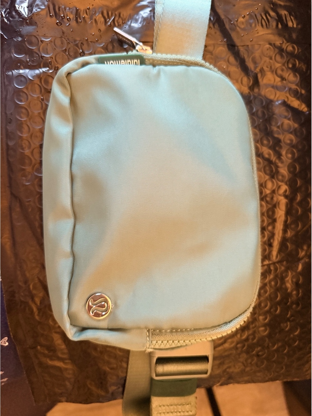 Lululemon Green Adjustable Belt Bag_Brand New